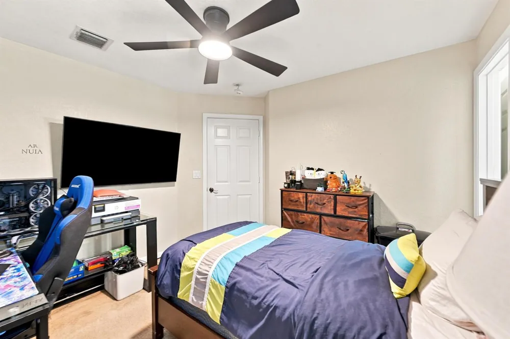 5477 NW 90th Terrace Sunrise, FL 33351
