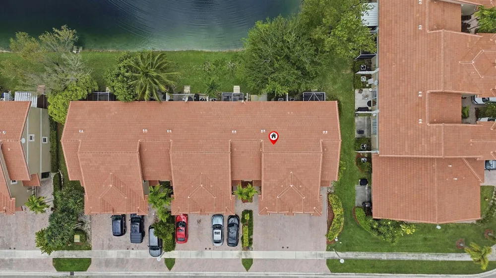 5477 NW 90th Terrace Sunrise, FL 33351