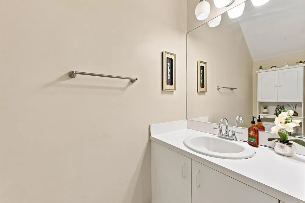 5477 NW 90th Terrace Sunrise, FL 33351