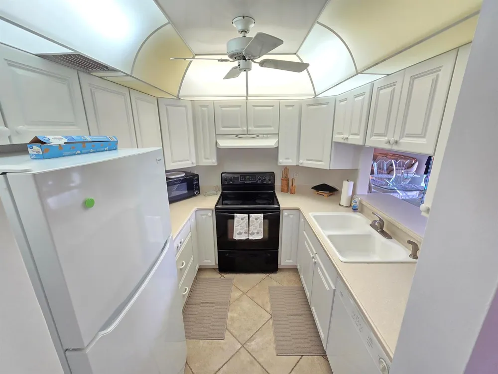 1935 Cobia Drive #103E Vero Beach, FL 32960