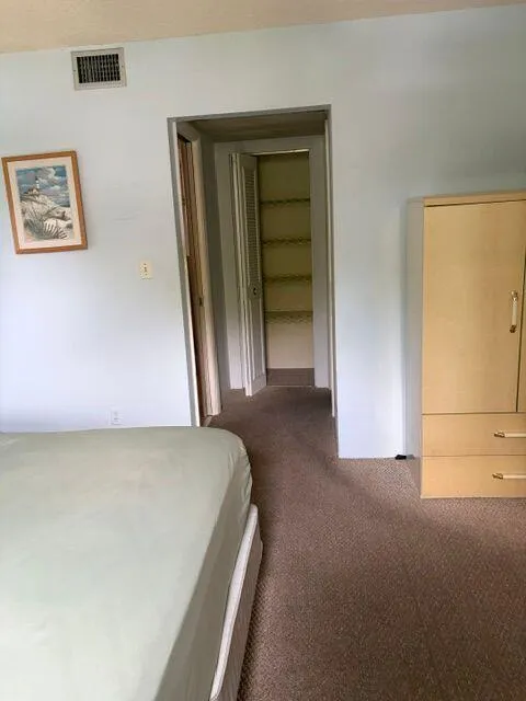 2566 S Garden Drive S #202 Lake Worth, FL 33461