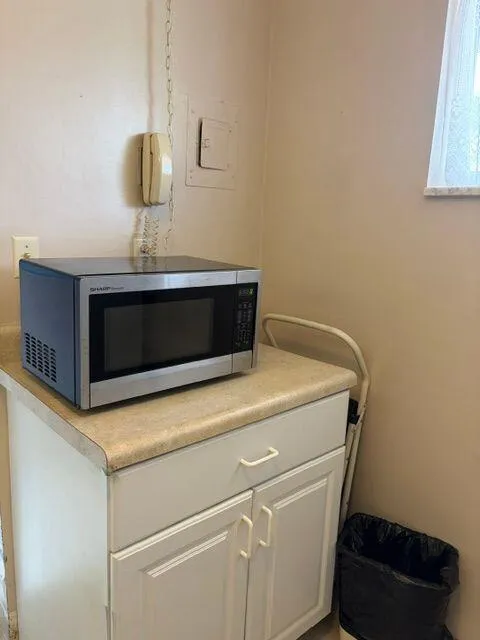 2566 S Garden Drive S #202 Lake Worth, FL 33461