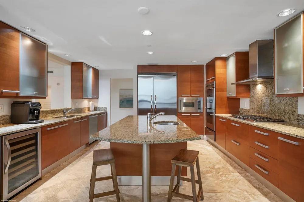 3800 Ocean Drive #1450 Singer Island, FL 33404