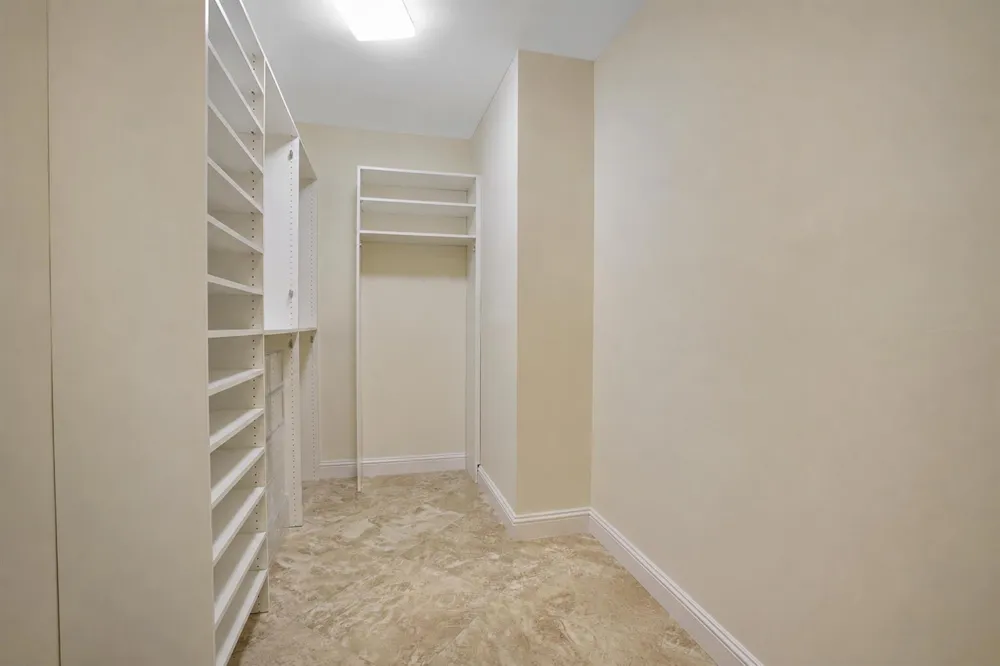 3800 Ocean Drive #1450 Singer Island, FL 33404