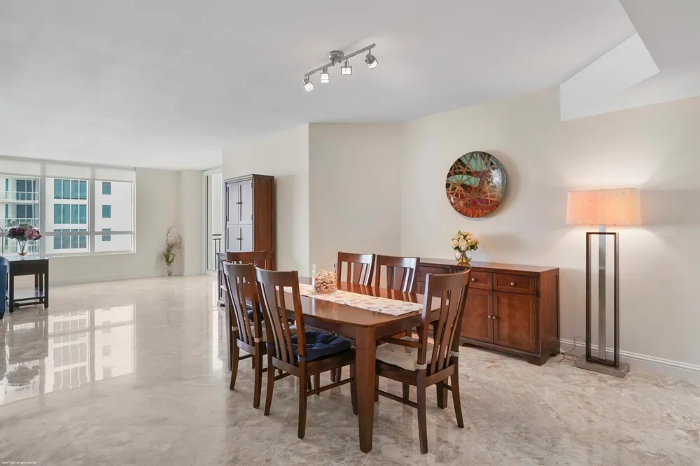 3800 Ocean Drive #1450 Singer Island, FL 33404