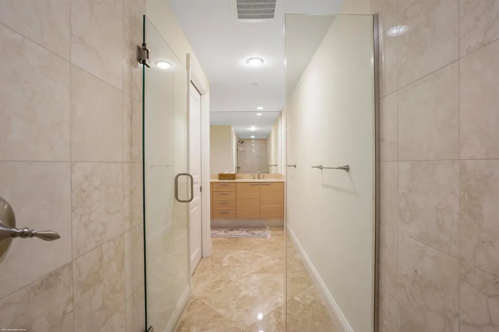 3800 Ocean Drive #1450 Singer Island, FL 33404