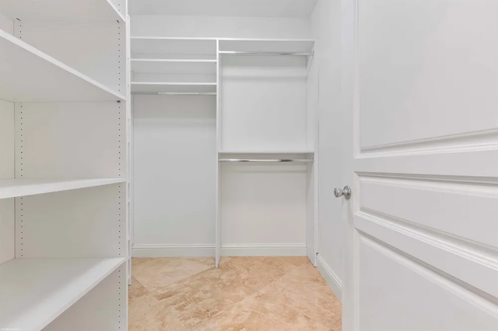 3800 Ocean Drive #1450 Singer Island, FL 33404