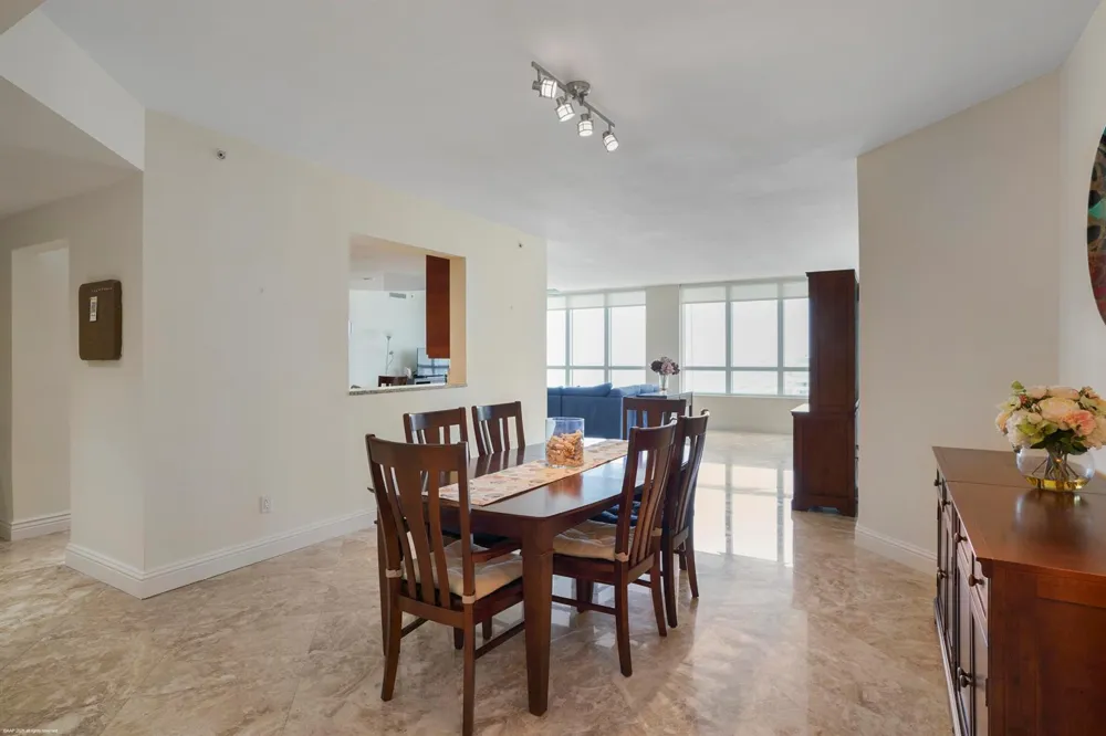 3800 Ocean Drive #1450 Singer Island, FL 33404