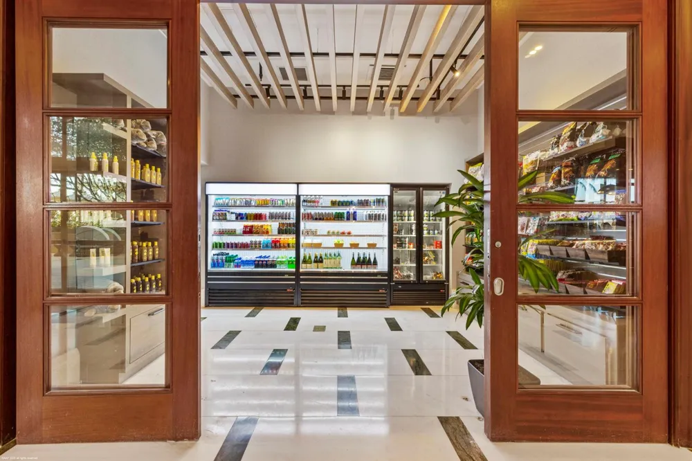 3800 Ocean Drive #1450 Singer Island, FL 33404