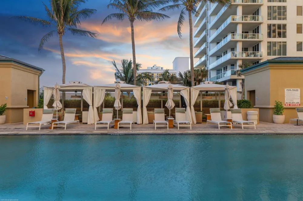 3800 Ocean Drive #1450 Singer Island, FL 33404