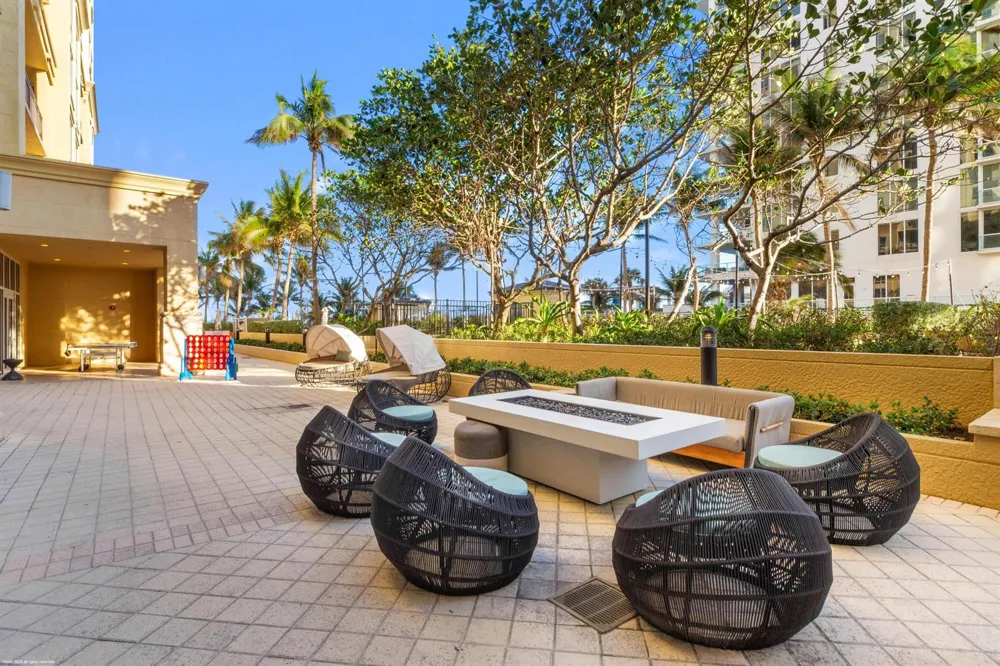 3800 Ocean Drive #1450 Singer Island, FL 33404