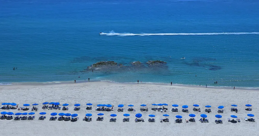 3800 Ocean Drive #1450 Singer Island, FL 33404