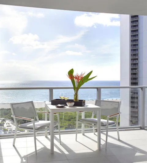 3100 OCEAN DRIVE #P-1105