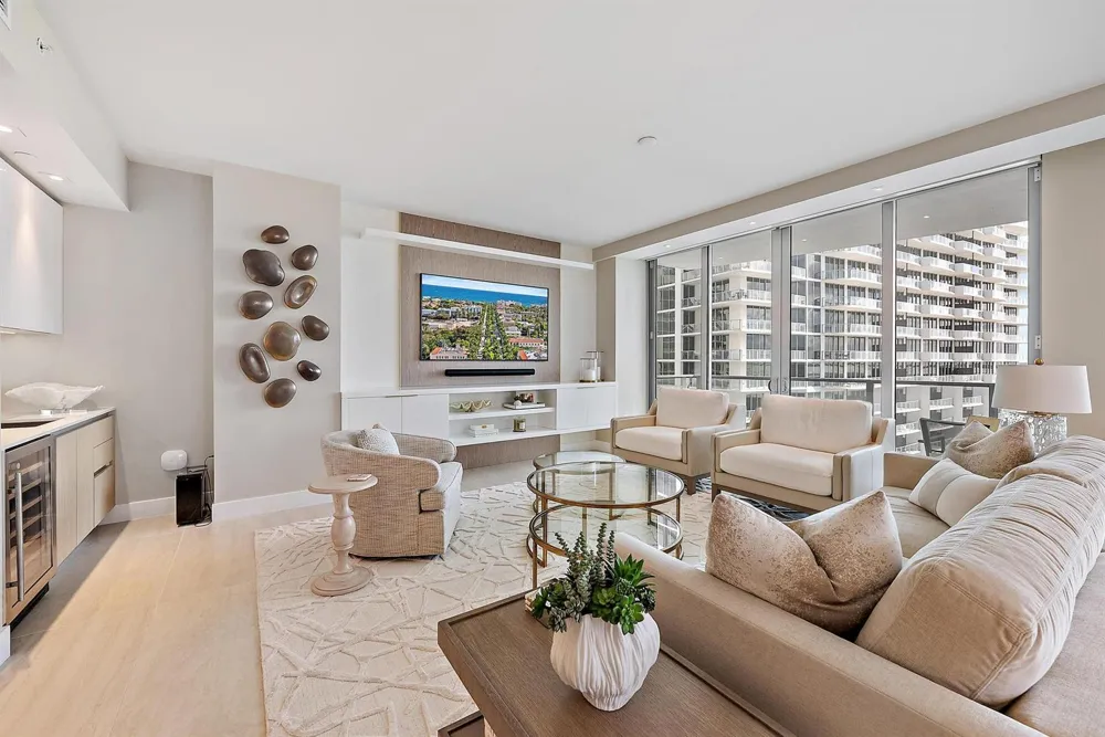 3100 OCEAN DRIVE #P-1105 Singer Island, FL 33404