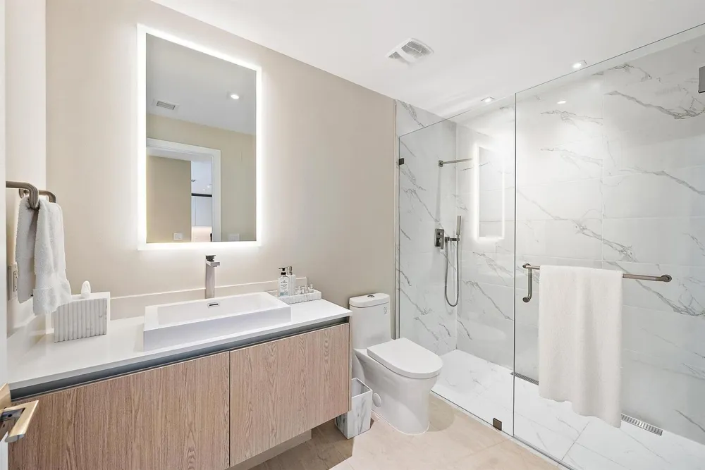 3100 OCEAN DRIVE #P-1105 Singer Island, FL 33404