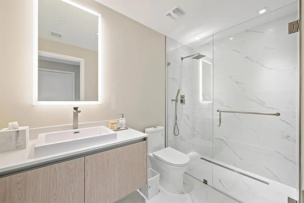 3100 OCEAN DRIVE #P-1105 Singer Island, FL 33404