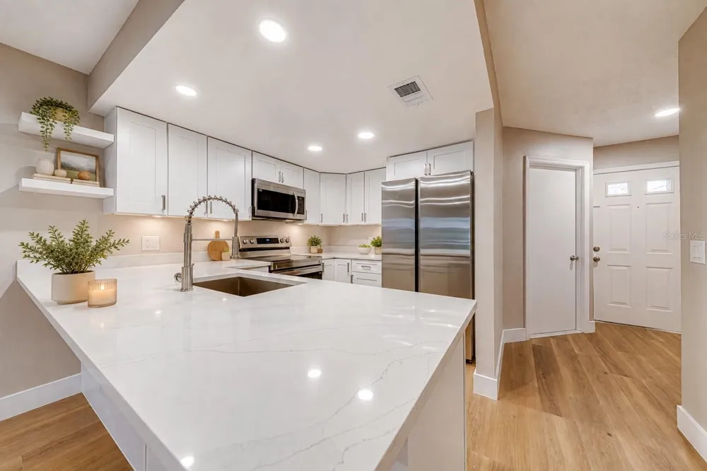5210 LAZY OAKS DRIVE Winter Park, FL 32792