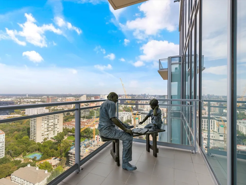 2900 Mckinnon Street #2802 Dallas, TX 75201