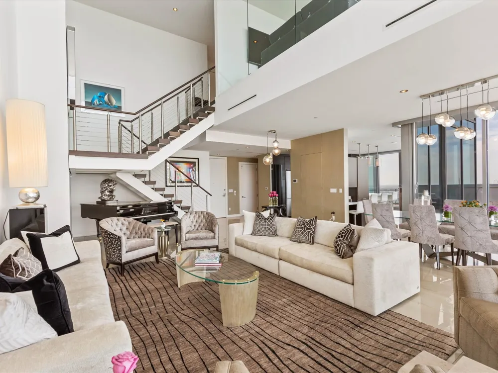2900 Mckinnon Street #2802 Dallas, TX 75201