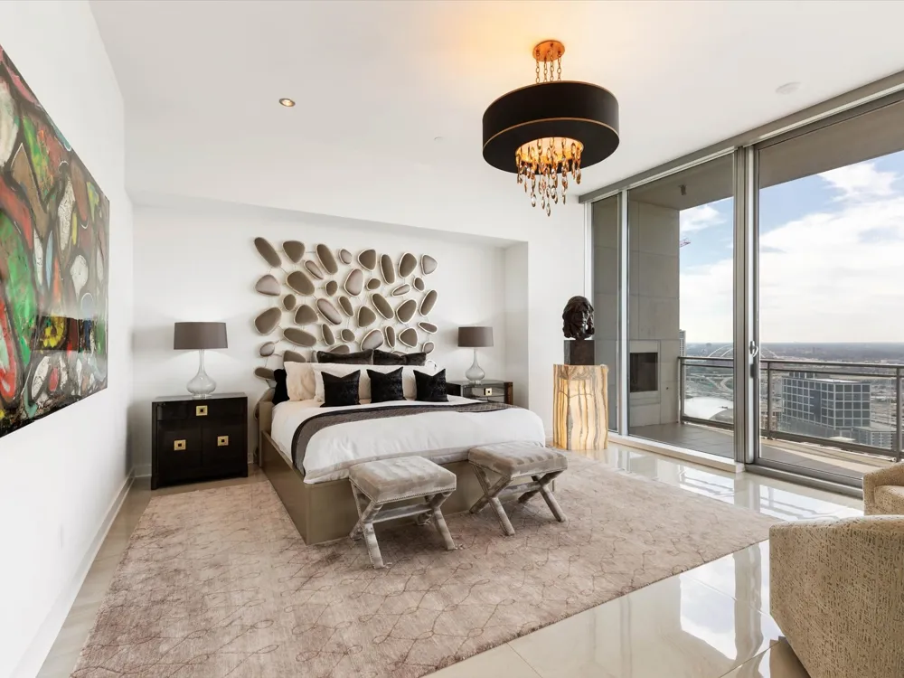 2900 Mckinnon Street #2802 Dallas, TX 75201