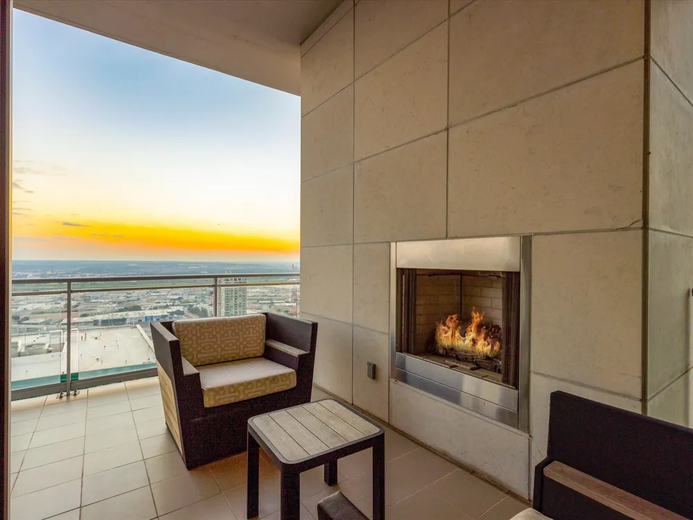 2900 Mckinnon Street #2802 Dallas, TX 75201