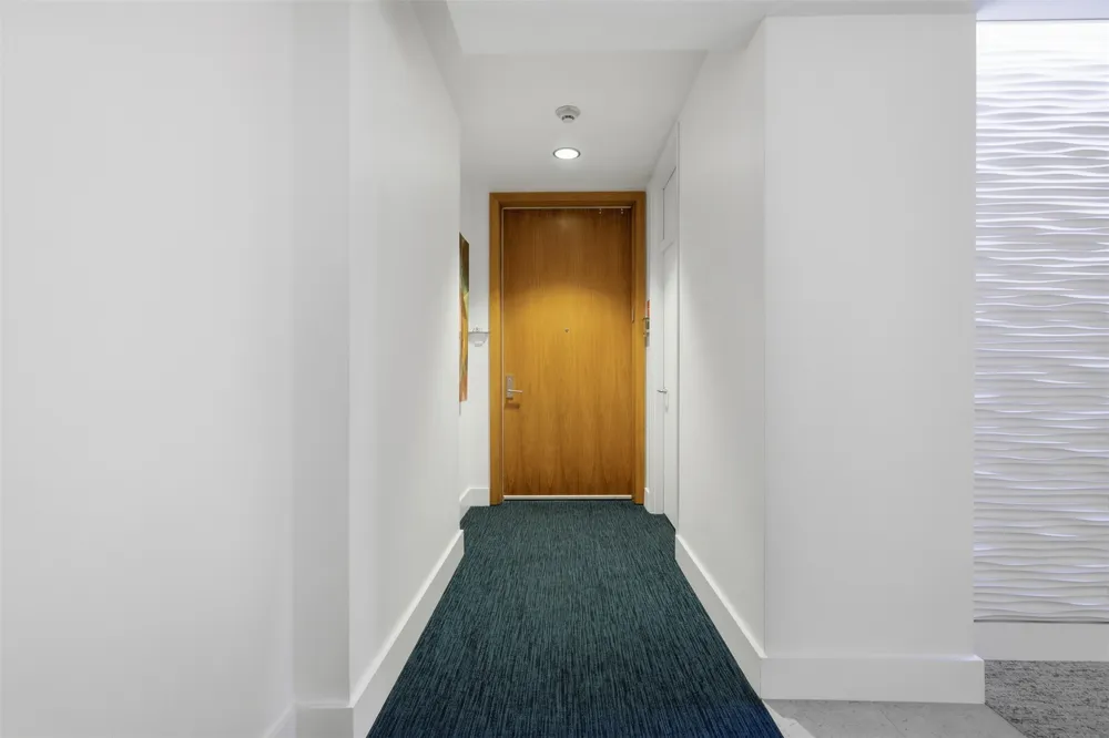 2900 Mckinnon Street #2802 Dallas, TX 75201