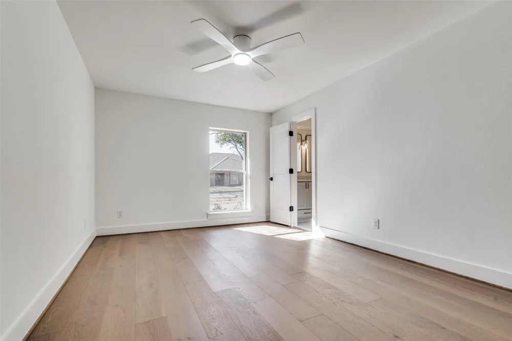 9035 Dunmore Drive Dallas, TX 75231