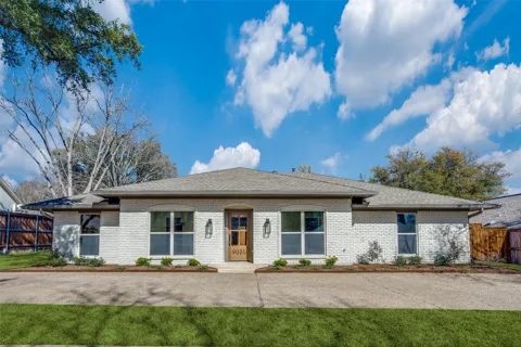 9035 Dunmore Drive