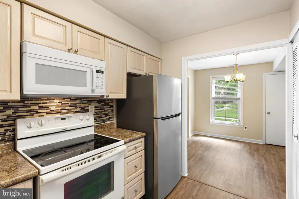 3028 HARBOUR DRIVE Palmyra, NJ 08065