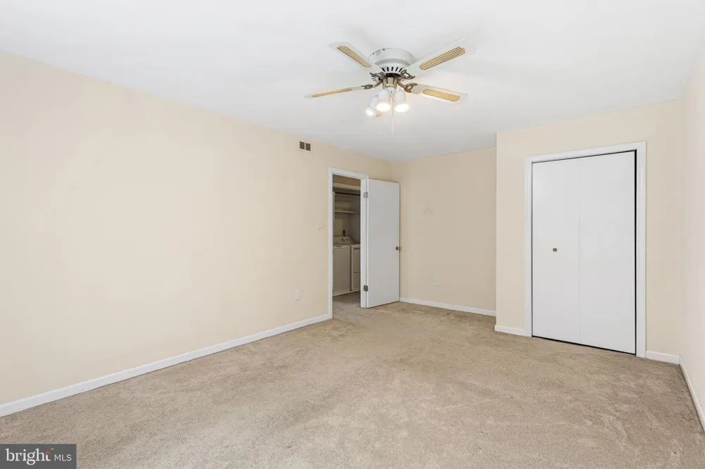 3028 HARBOUR DRIVE Palmyra, NJ 08065