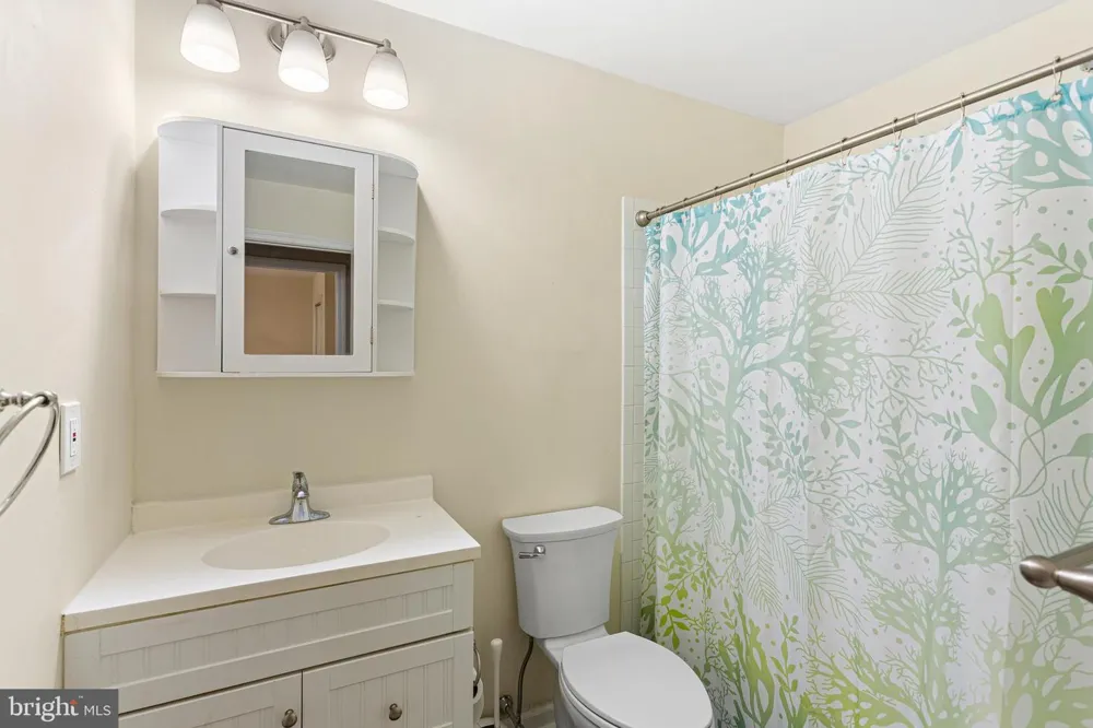 3028 HARBOUR DRIVE Palmyra, NJ 08065
