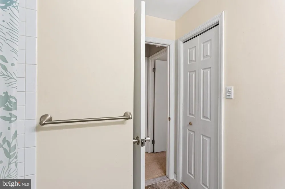3028 HARBOUR DRIVE Palmyra, NJ 08065