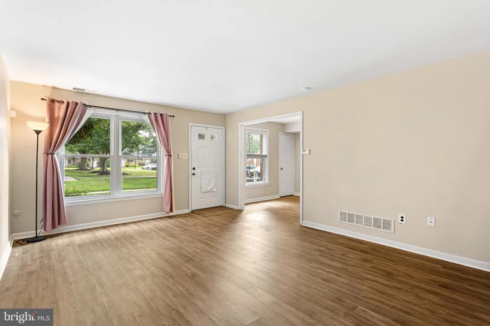 3028 HARBOUR DRIVE Palmyra, NJ 08065