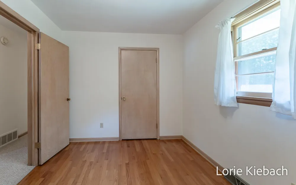 18452 168th Avenue Spring Lake, MI 49456