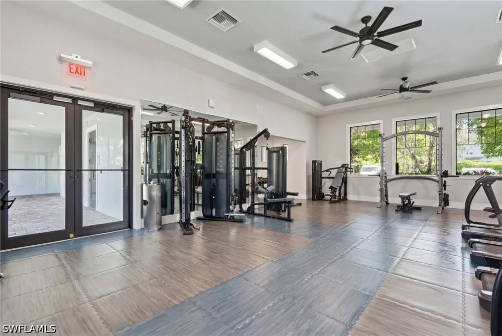 Seychelles Drive #1003 Naples, FL 34112