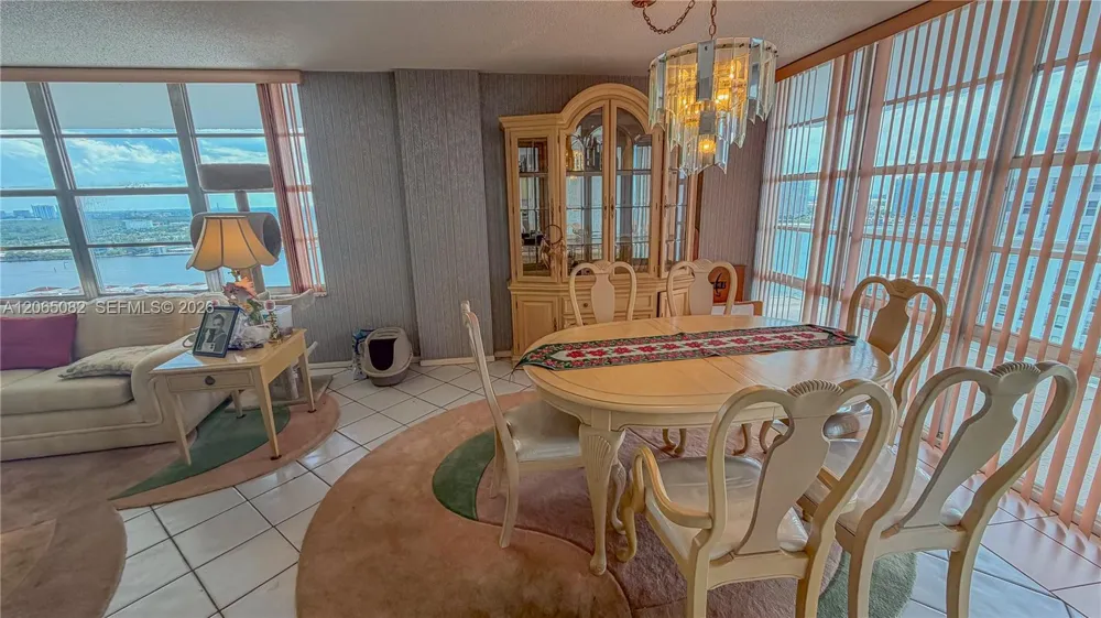 230 174th St #2412 Sunny Isles Beach, FL 33160