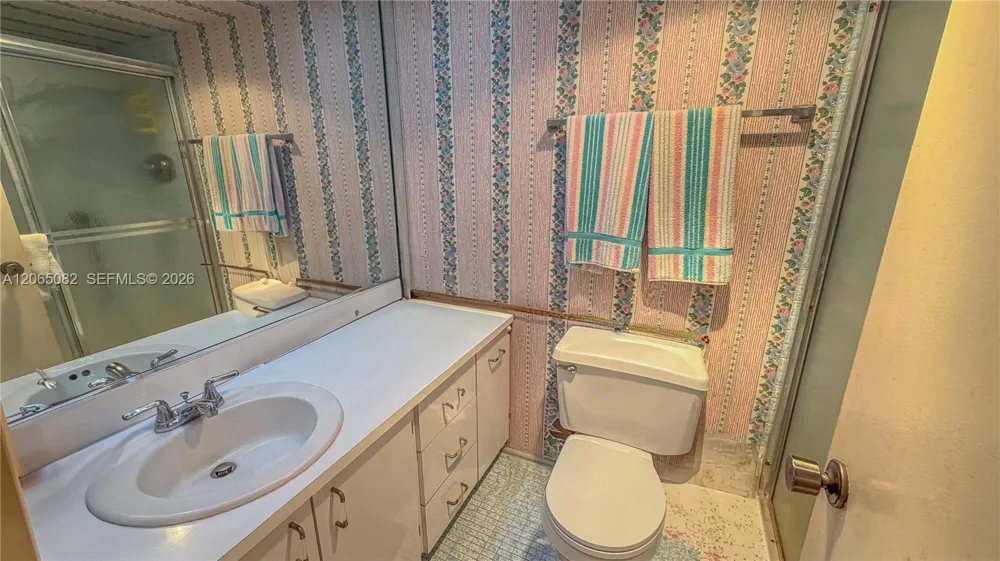 230 174th St #2412 Sunny Isles Beach, FL 33160