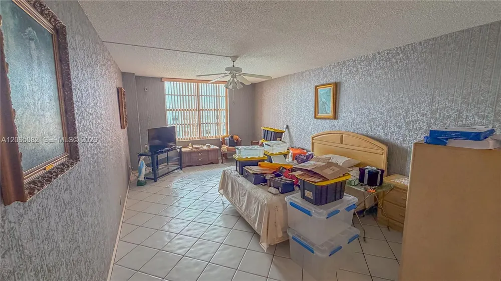 230 174th St #2412 Sunny Isles Beach, FL 33160