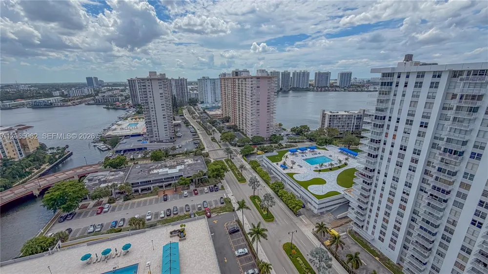 230 174th St #2412 Sunny Isles Beach, FL 33160