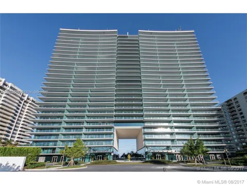10201 Collins Ave #1005