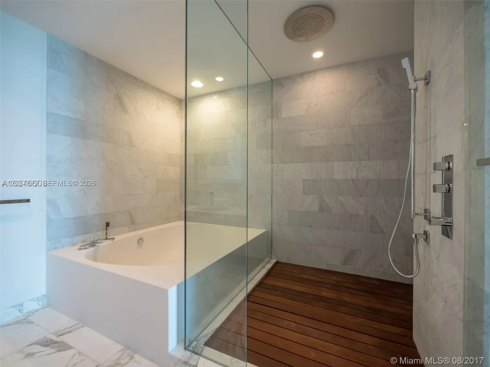 10201 Collins Ave #1005 Bal Harbour, FL 33154