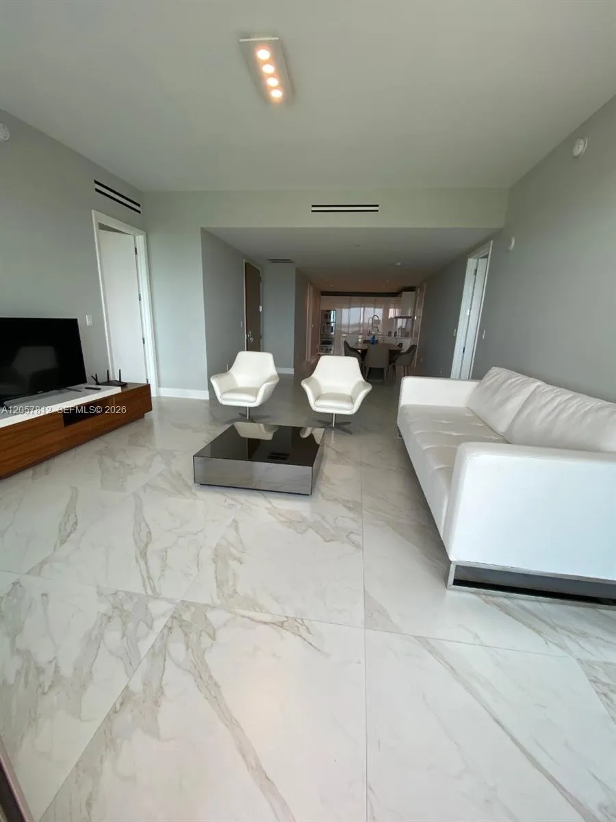 10201 Collins Ave #1005 Bal Harbour, FL 33154