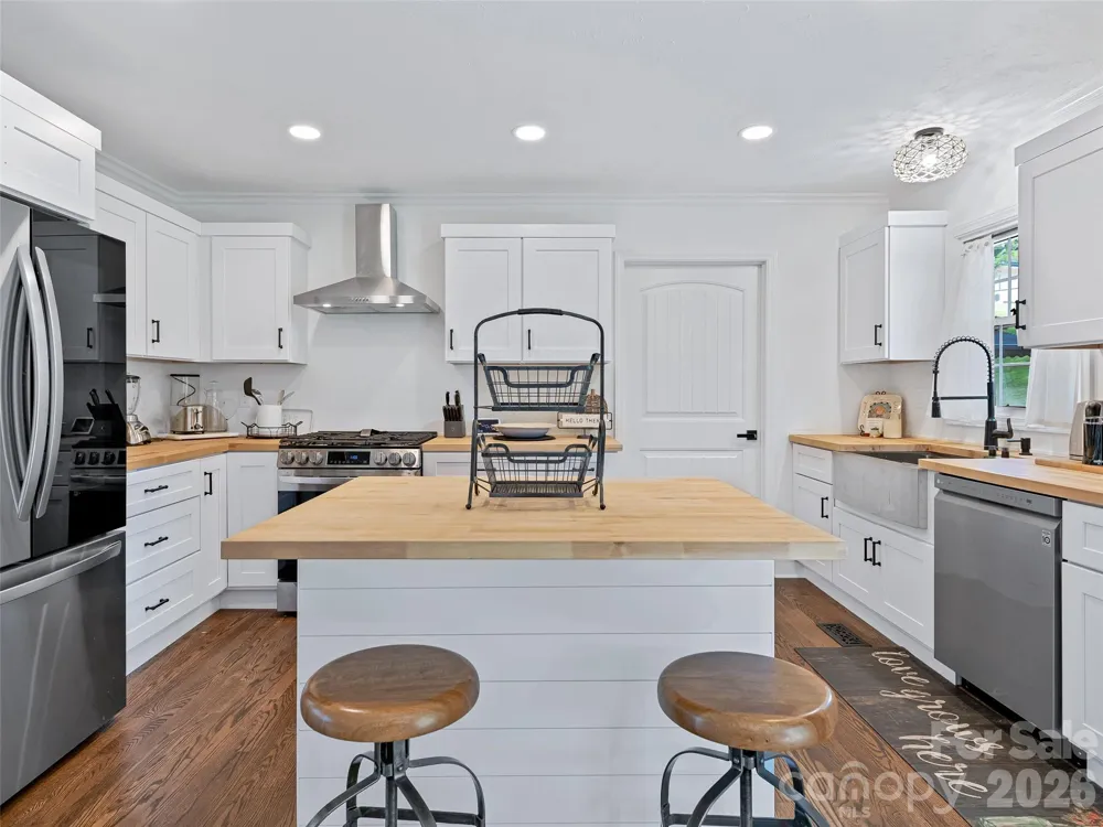 7 Southwicke Drive Arden, NC 28704