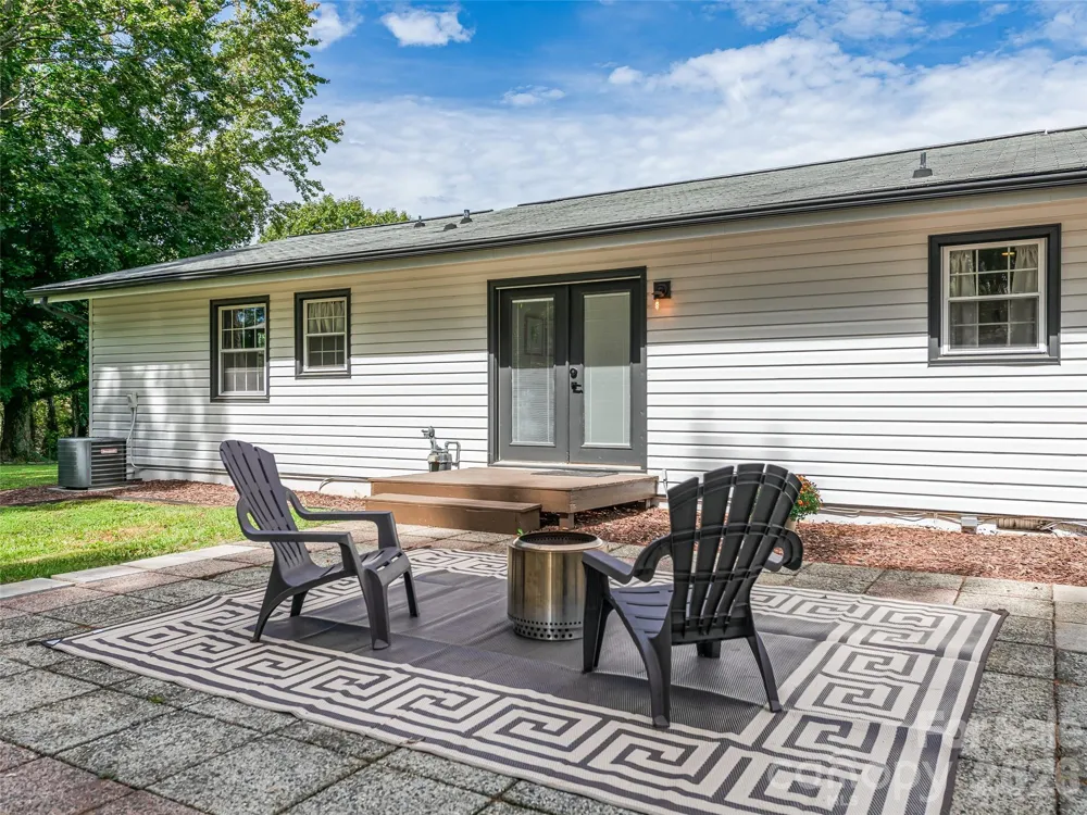 7 Southwicke Drive Arden, NC 28704