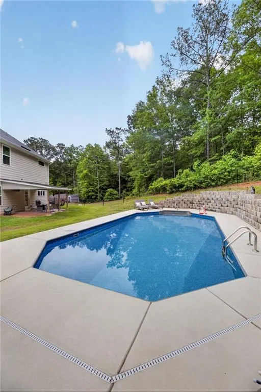 141 Lindsey Drive Bremen, GA 30110