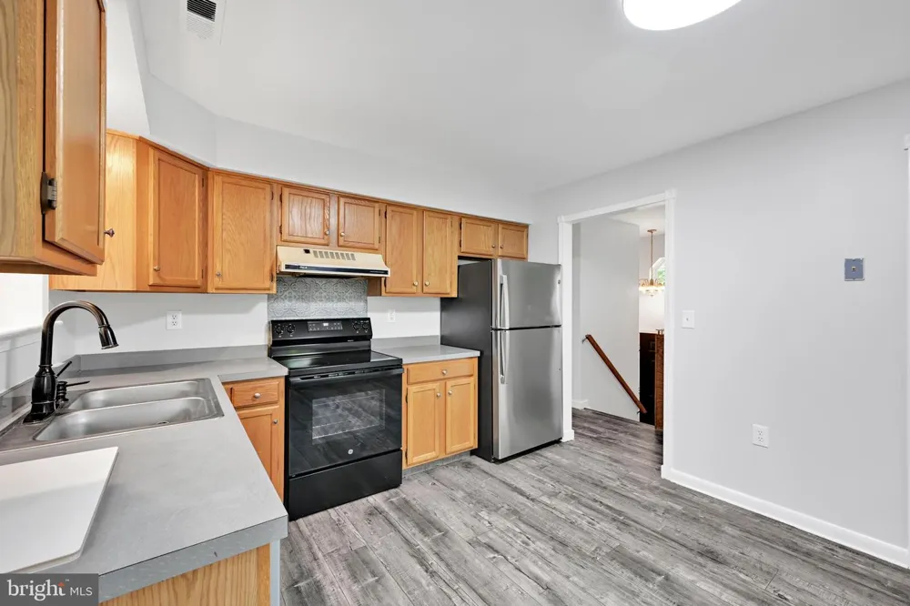 1800 CRAZY HORSE DRIVE Auburn, PA 17922