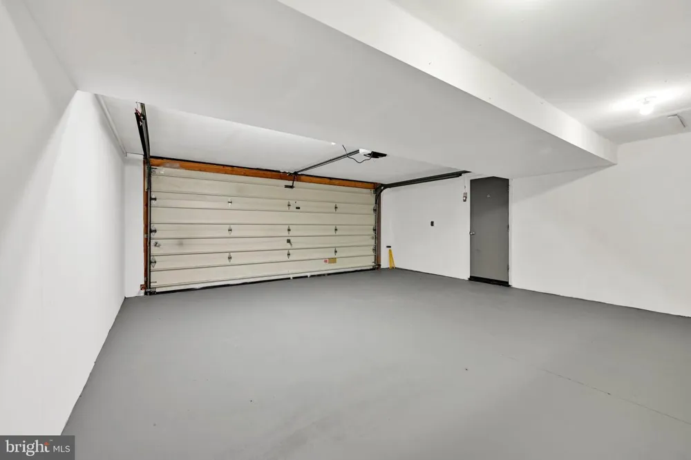 1800 CRAZY HORSE DRIVE Auburn, PA 17922
