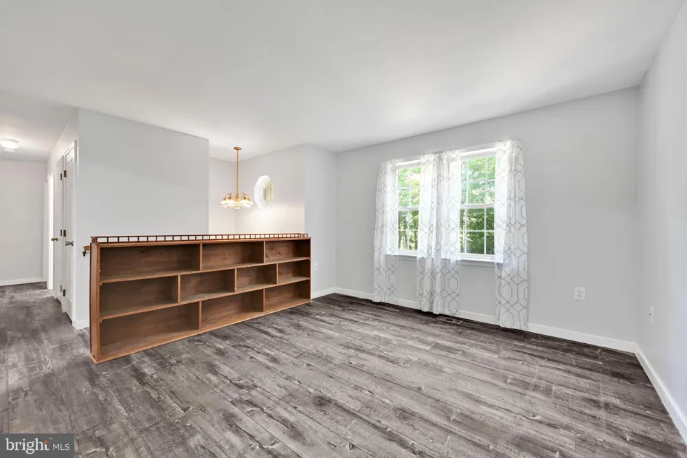 1800 CRAZY HORSE DRIVE Auburn, PA 17922