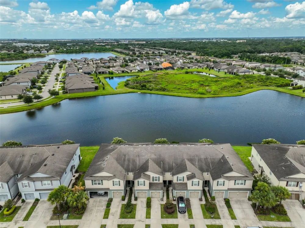 9160 HILLCROFT DRIVE Riverview, FL 33578