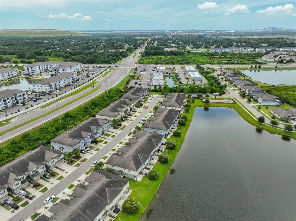 9160 HILLCROFT DRIVE Riverview, FL 33578